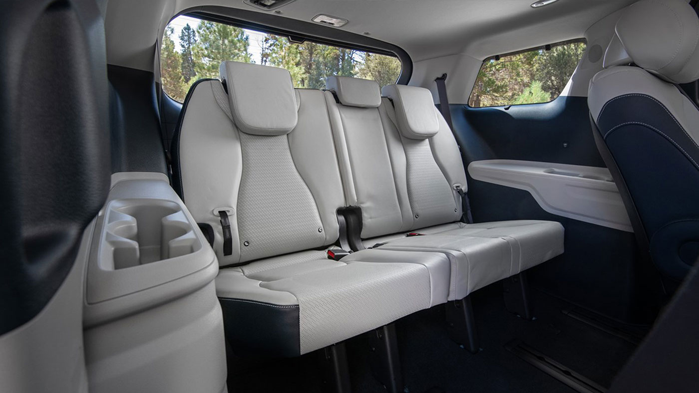 2026 Kia Carnival HEV in Edmonton, AB