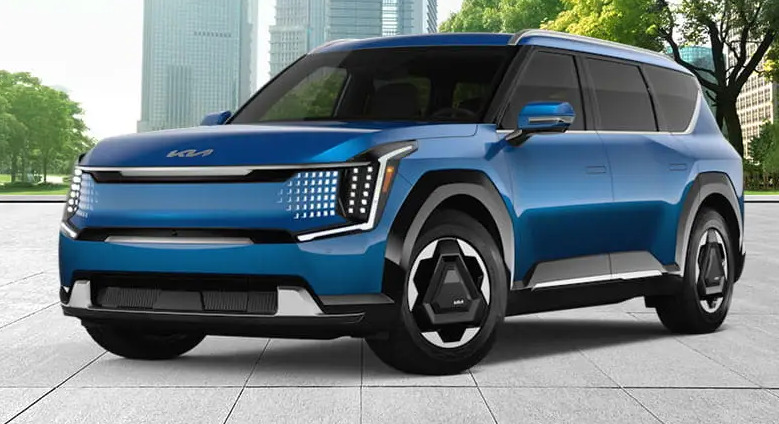 Land AWD (Premium Pkg)